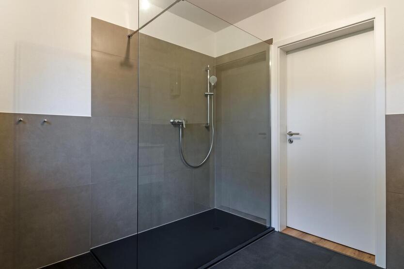 Renovierte 2-Zimmer Wohnung in ruhiger Lage von Pellingen 2 zimmer