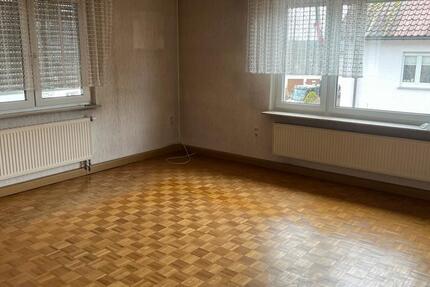 Wohnung Holzgerlingen - 4 Zimmer, 90 m&sup2;, 1.300&euro; | Angebot:25052575