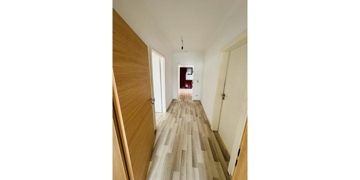 Dachgeschoßwohnung Wadgassen - 2 Zimmer, 70 m&sup2;, 630&euro; | Angebot:26221108