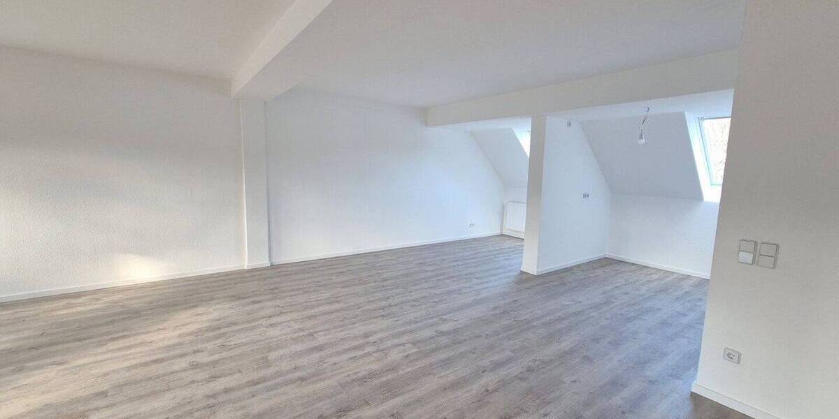 Etagenwohnung Chemnitz Hilbersdorf - 3 Zimmer, 117 m&sup2;, 650&euro; | Angebot:26852247