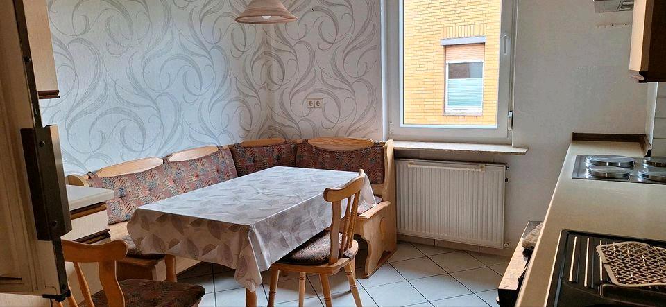 Etagenwohnung Peine - 7 Zimmer, 180 m&sup2;, 1.600&euro; | Angebot:26613104