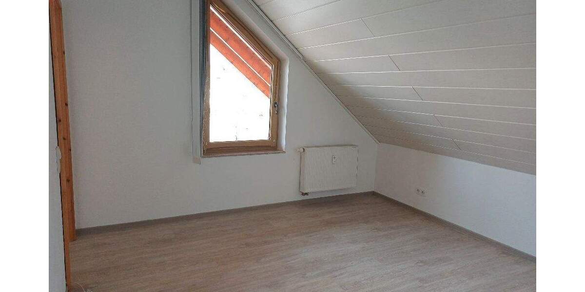 Etagenwohnung Sankt Ingbert Rohrbach - 2 Zimmer, 71 m&sup2;, 495&euro; | Angebot:26685142