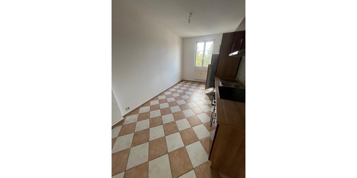 Dachgeschoßwohnung Freiberg - 2 Zimmer, 64 m&sup2;, 380&euro; | Angebot:22989492
