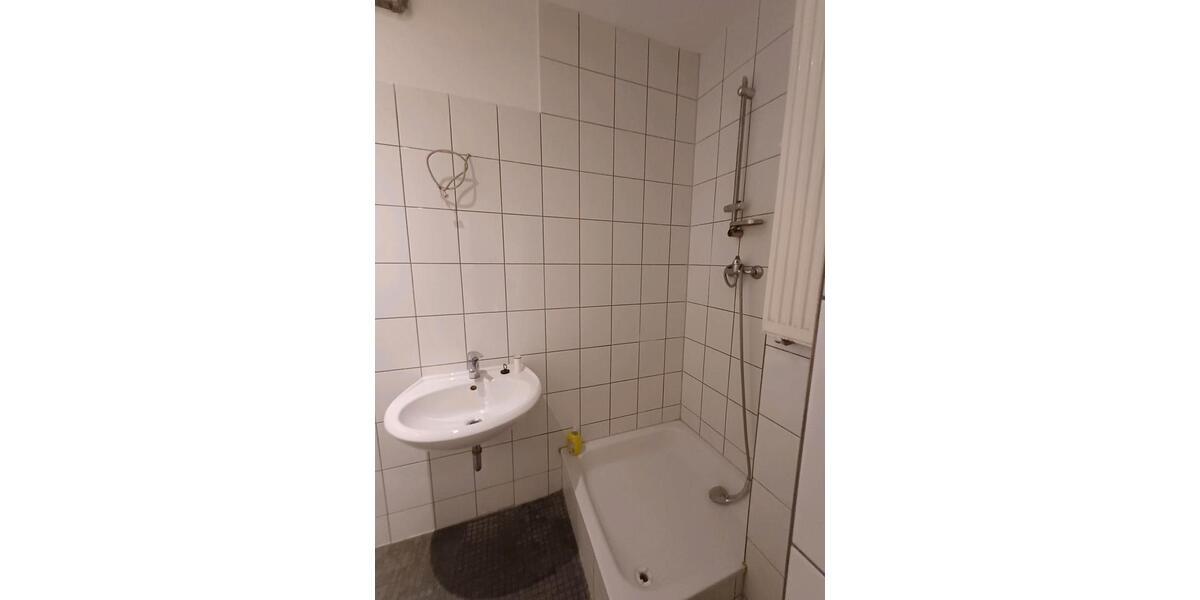 Etagenwohnung Aschaffenburg Österreicher Kolonie - 4 Zimmer, 96 m&sup2;, 1.250&euro; | Angebot:24701324
