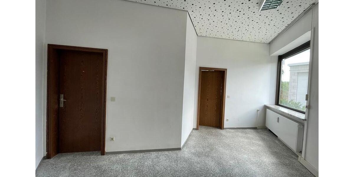 Gewerbeobjekt Coburg - 1.440&euro; | Angebot:26148295