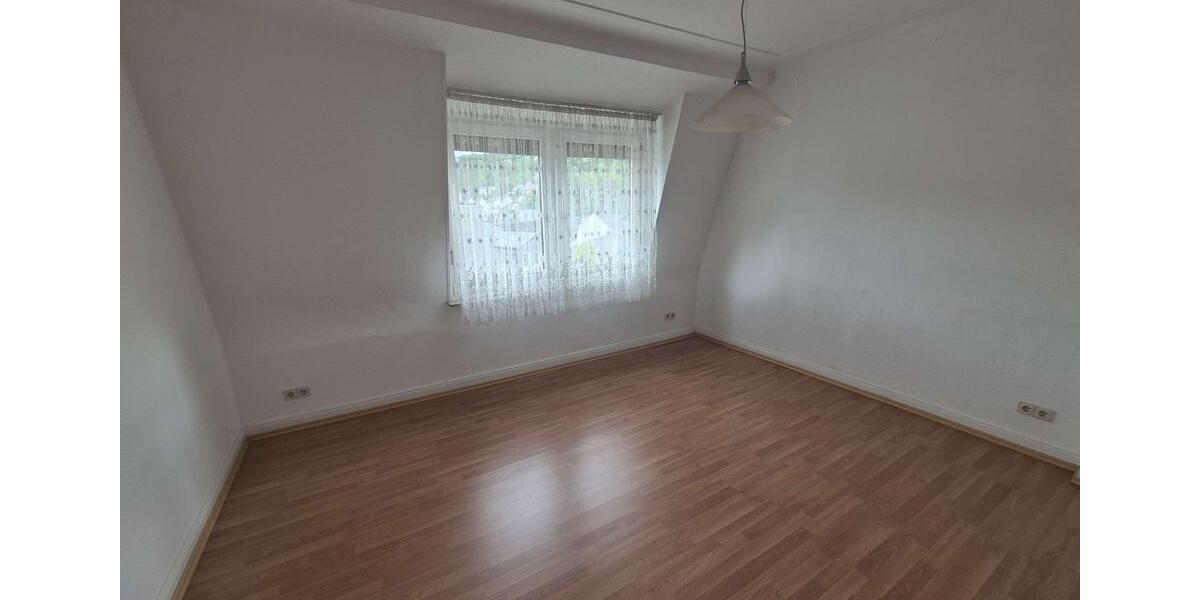 Etagenwohnung Idar-Oberstein Oberstein - 3 Zimmer, 90 m&sup2;, 650&euro; | Angebot:26678993