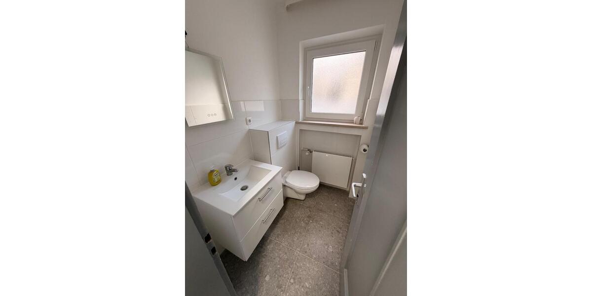 Wohnen auf Zeit Salach - 1 Zimmer, 20 m&sup2;, 800&euro; | Angebot:26237662