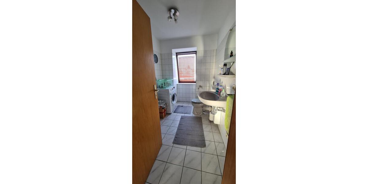 Dachgeschoßwohnung Hemmoor - 3 Zimmer, 70 m&sup2;, 675&euro; | Angebot:24652429