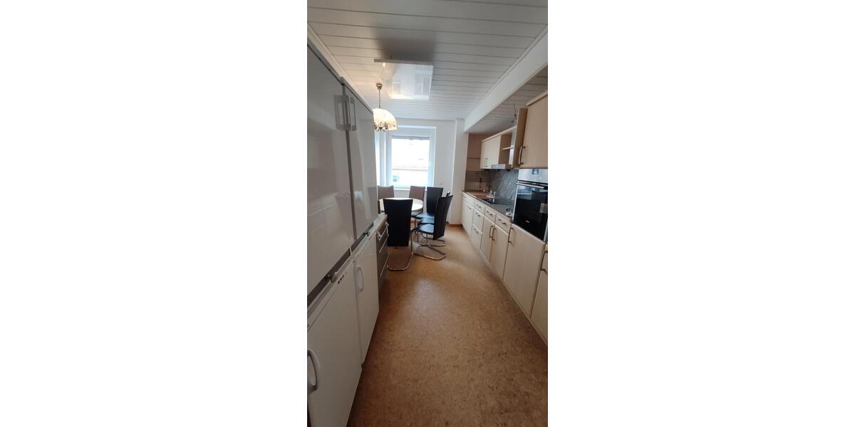 Etagenwohnung Nürnberg Gibitzenhof - 3 Zimmer, 102 m&sup2;, 1.300&euro; | Angebot:26582315