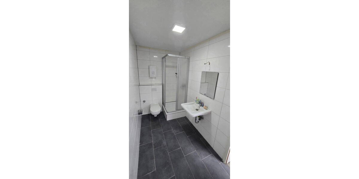 Etagenwohnung Korschenbroich - 3 Zimmer, 110 m&sup2;, 980&euro; | Angebot:25719256