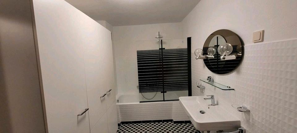 Erdgeschoßwohnung Zachenberg - 2 Zimmer, 86 m&sup2;, 650&euro; | Angebot:26527328