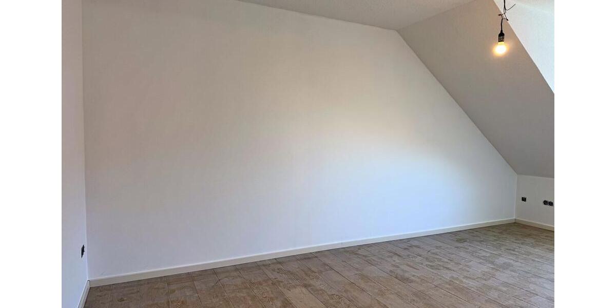 Etagenwohnung Großefehn - 6 Zimmer, 130 m&sup2;, 995&euro; | Angebot:25545483