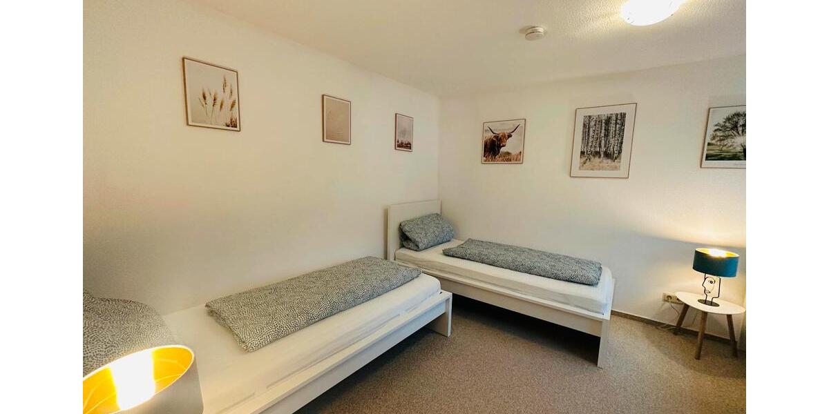 Wohnen auf Zeit Hildburghausen - 50 Zimmer, 25 m&sup2;, 20&euro; | Angebot:9752574
