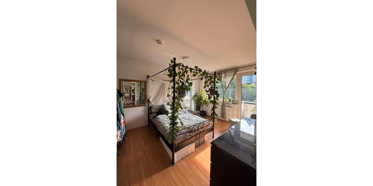 Etagenwohnung Düsseldorf Stadtbezirk 2 - 2 Zimmer, 59 m&sup2;, 920&euro; | Angebot:26414547