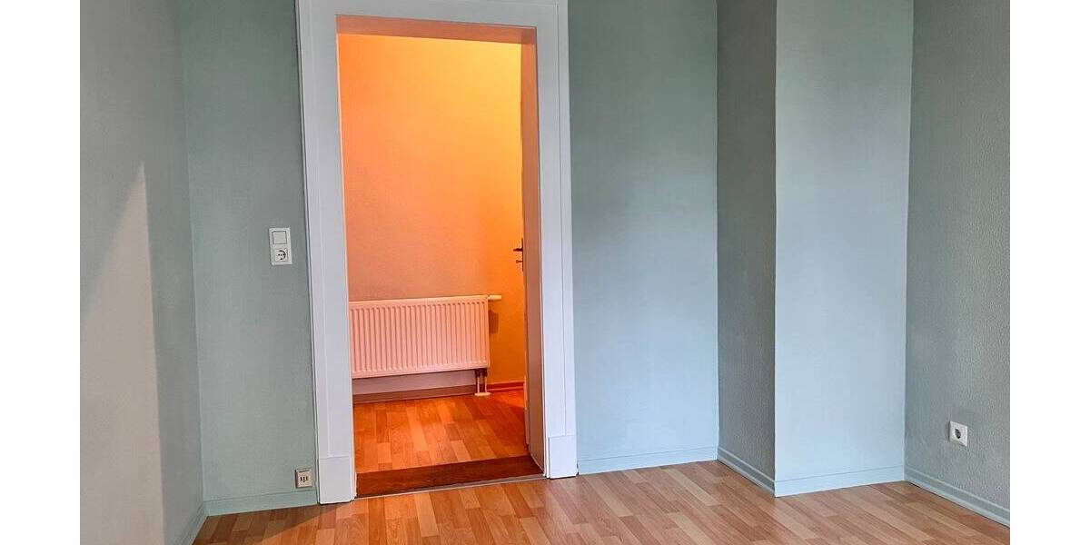 Etagenwohnung Plauen Westend - 2 Zimmer, 48 m&sup2;, 228&euro; | Angebot:26308233