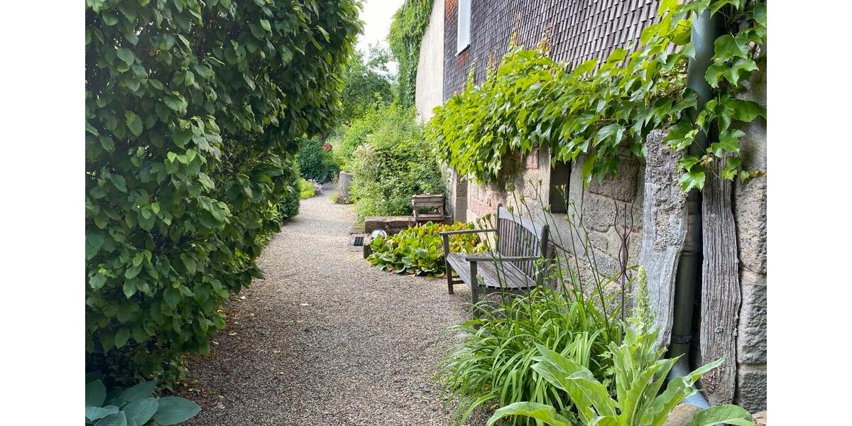 Einfamilienhaus Schlüchtern - 3 Zimmer, 150 m&sup2;, 1.350&euro; | Angebot:25964514