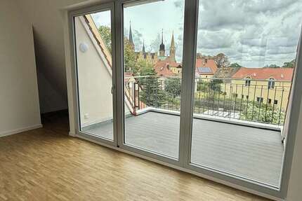 Wohnung zum Mieten in Merseburg 1.090 € 94 m² 3 zimmer