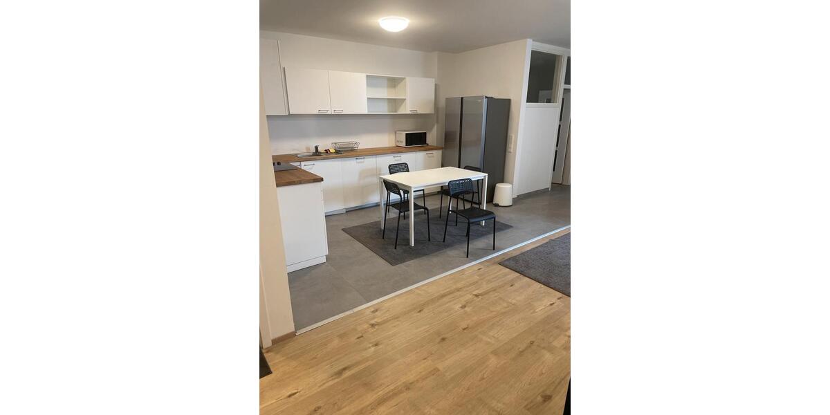 Etagenwohnung Worms - 5 Zimmer, 156 m&sup2;, 1.500&euro; | Angebot:23796421