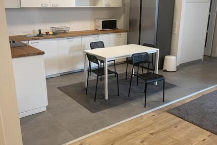 Wohnung Worms - 5 Zimmer, 156 m&sup2;, 1.500&euro; | Angebot:23796421