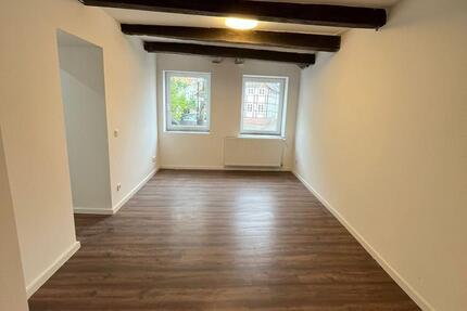 Wohnung Nieheim - 4 Zimmer, 90 m&sup2;, 670&euro; | Angebot:27626214
