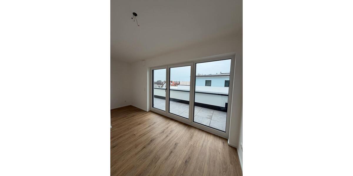 Einfamilienhaus Tittmoning - 2 Zimmer, 70 m&sup2;, 1.000&euro; | Angebot:24829078