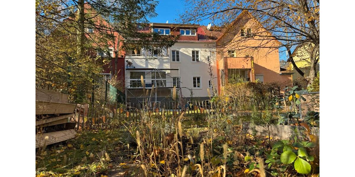 Dachgeschoßwohnung Berlin Lichtenberg - 2 Zimmer, 70 m&sup2;, 1.100&euro; | Angebot:26296698