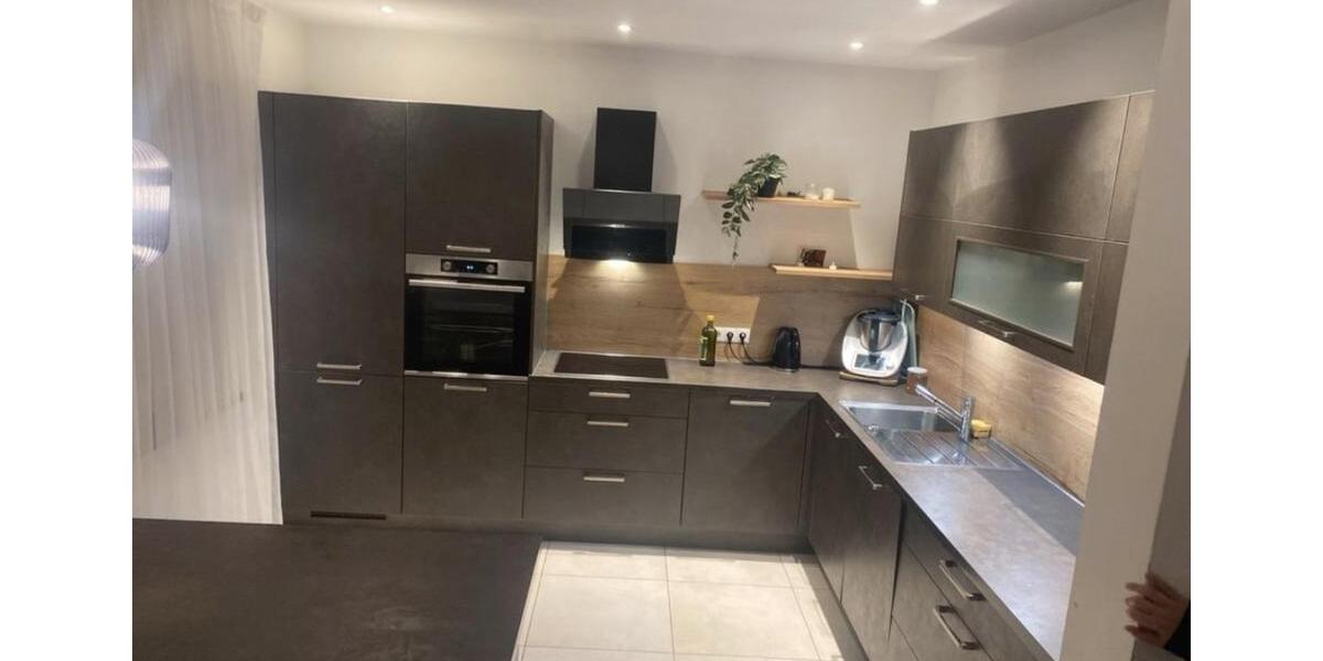 Doppelhaushälfte Sickte - 5 Zimmer, 160 m&sup2;, 1.690&euro; | Angebot:25146947