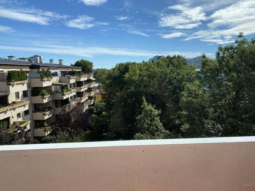 Wohnung zum Mieten in München-SchwabingMilbertshofen 1.390 € 52 m²
