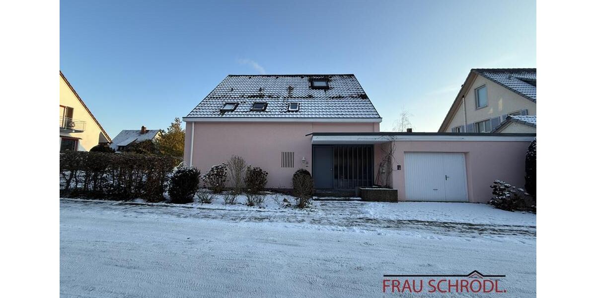 Charmantes Einfamilienhaus mit Garten in Gottmadingen – ideal für Paare & kleine Familien 6.5 zimmer