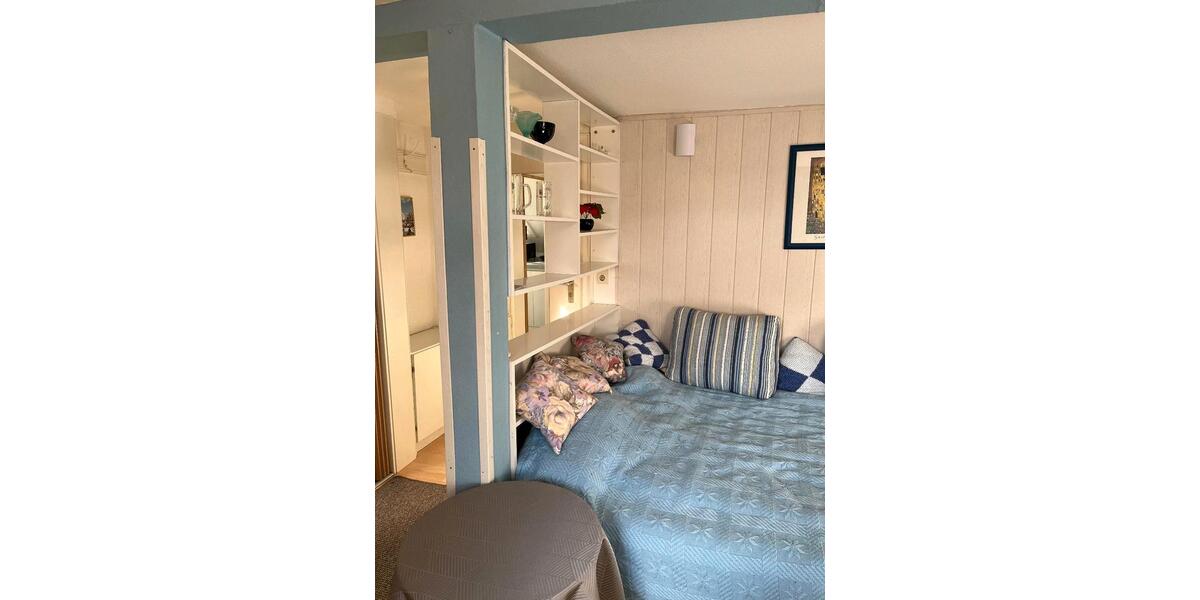 Dachgeschoßwohnung Horn-Bad Meinberg Bad Meinberg - 1 Zimmer, 25 m&sup2;, 430&euro; | Angebot:25397371