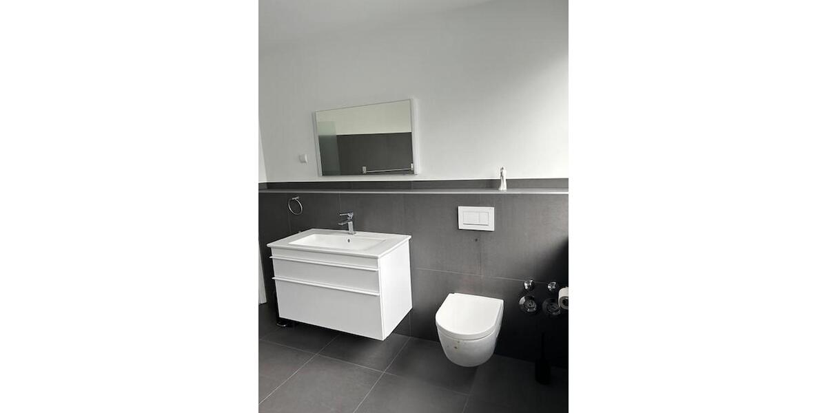 Wohnen auf Zeit Neuss Gnadental - 2 Zimmer, 85 m&sup2;, 2.180&euro; | Angebot:25437132