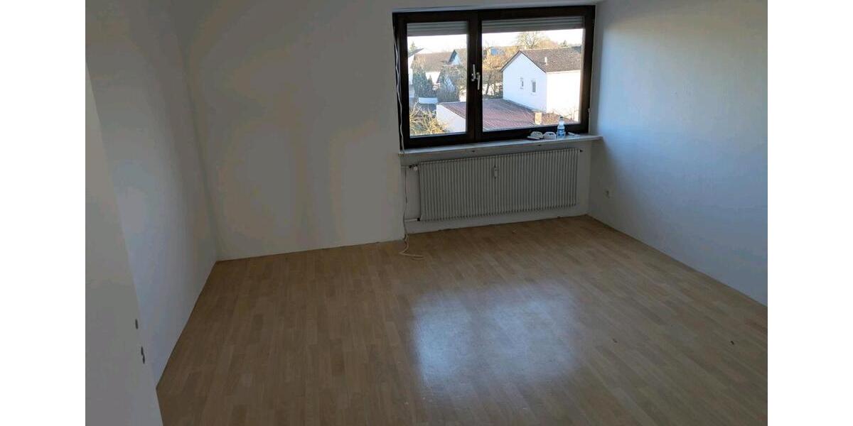 Etagenwohnung Landau an der Isar - 2 Zimmer, 63 m&sup2;, 875&euro; | Angebot:26633313
