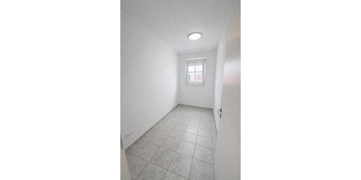 Dachgeschoßwohnung Grafenau - 3 Zimmer, 85 m&sup2;, 1.300&euro; | Angebot:26322335