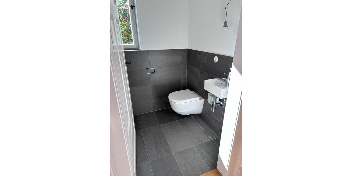 Dachgeschoßwohnung Ravensburg - 5 Zimmer, 153 m&sup2;, 2.475&euro; | Angebot:26562340