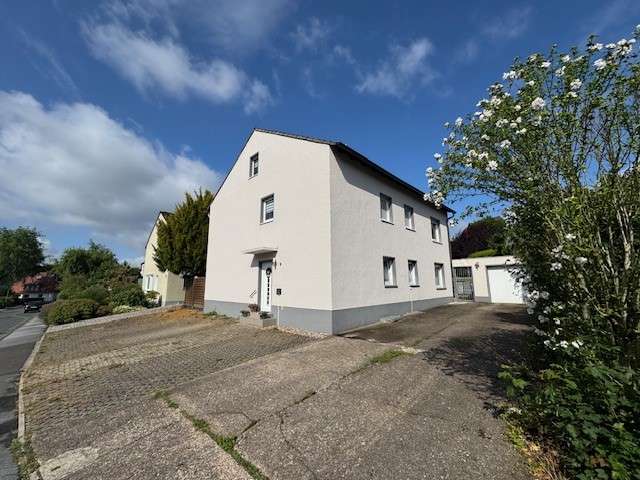 Etagenwohnung Dortmund Aplerbeck - 3 Zimmer, 88 m&sup2;, 980&euro; | Angebot:25151739