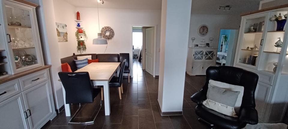 Etagenwohnung Fehmarn - 4 Zimmer, 122 m&sup2;, 1.280&euro; | Angebot:25989889