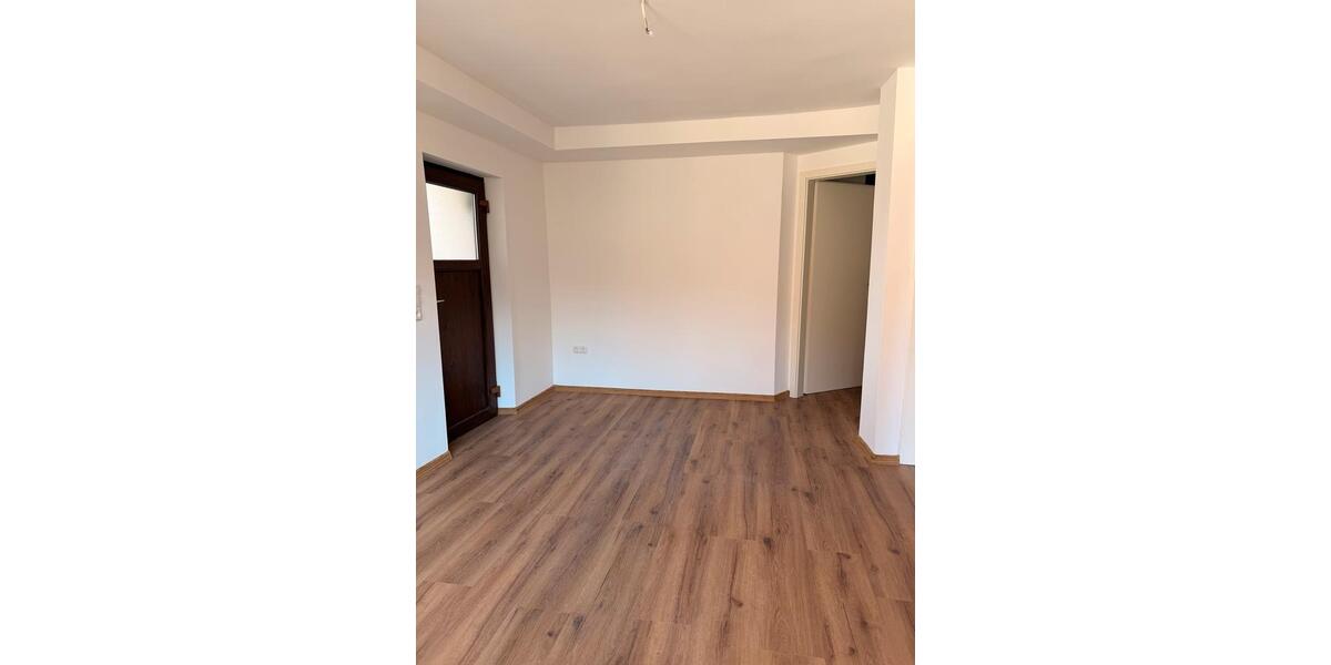 Erdgeschoßwohnung Bad Orb - 2 Zimmer, 65 m&sup2;, 500&euro; | Angebot:25349989