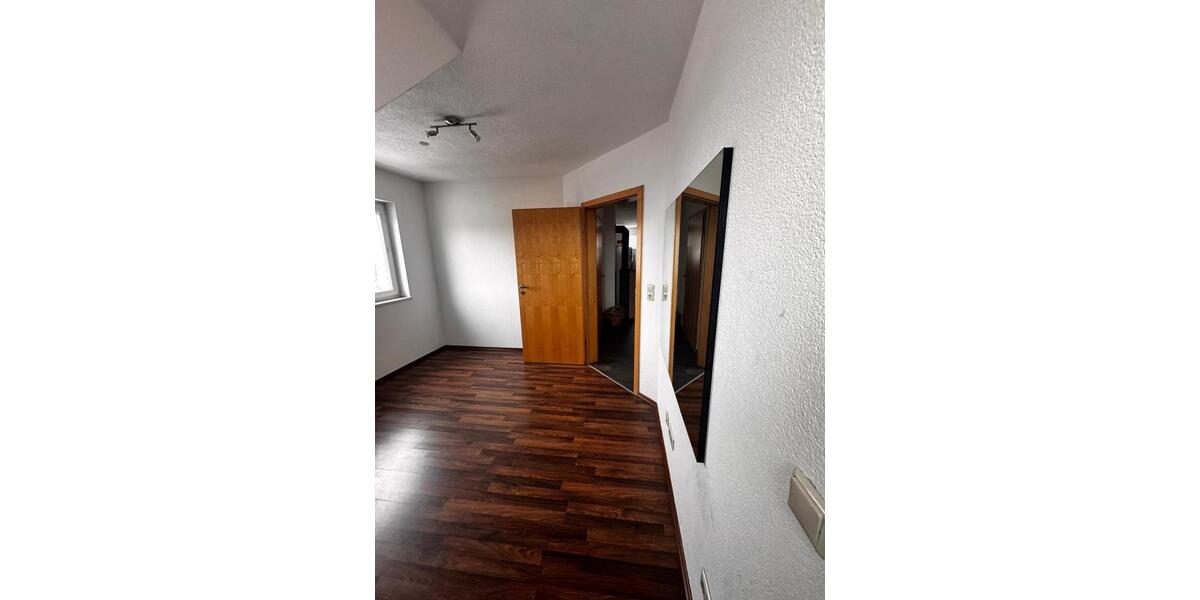 Etagenwohnung Wemding - 3 Zimmer, 100 m&sup2;, 950&euro; | Angebot:26489928