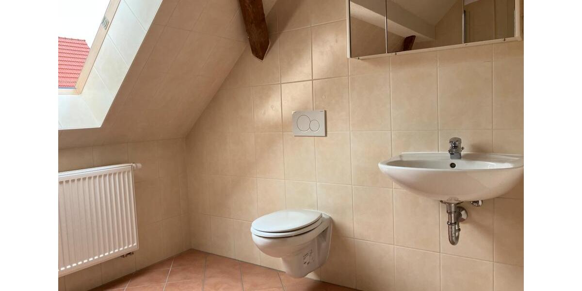 Etagenwohnung Bad Sulza - 2 Zimmer, 109 m&sup2;, 620&euro; | Angebot:26020424