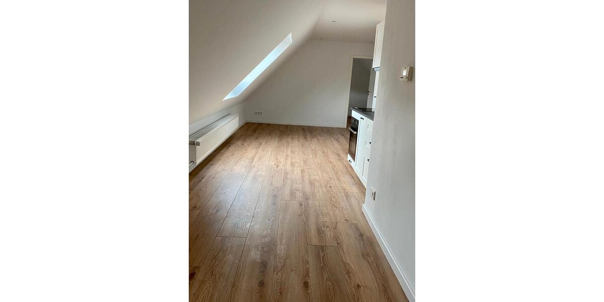 Dachgeschoßwohnung Hanau - 2 Zimmer, 45 m&sup2;, 750&euro; | Angebot:26493159
