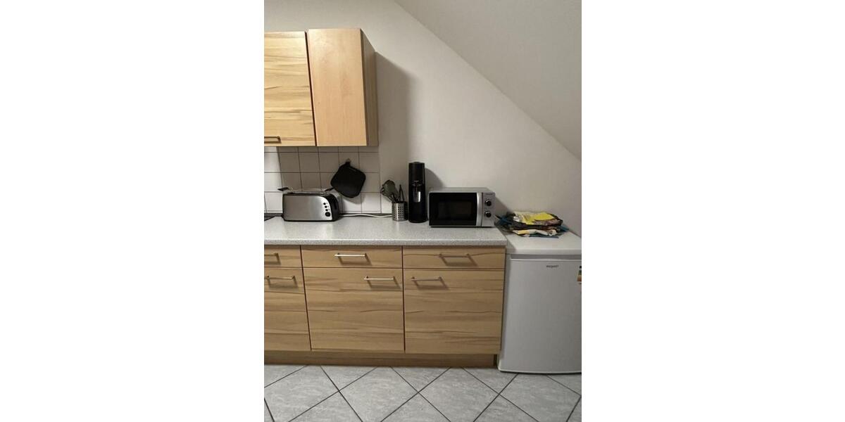 Wunderschönes WG-Zimmer in möblierter 3-Zimmer-Whng. in Garching 3 zimmer