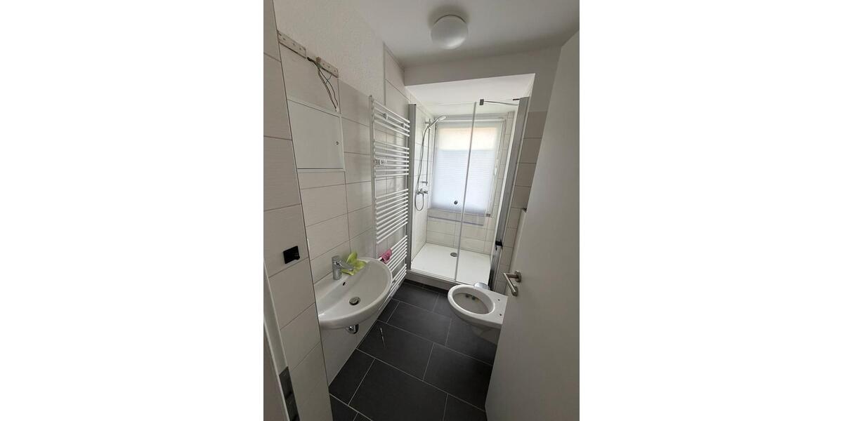 Hochparterre Eisenberg - 3 Zimmer, 60 m&sup2;, 650&euro; | Angebot:25962243