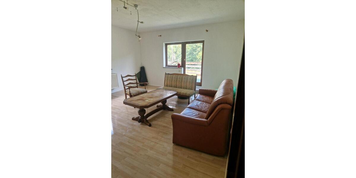 Frisch renovierte 3ZKB Wohnung in Treuchtlingen Möhren zimmer