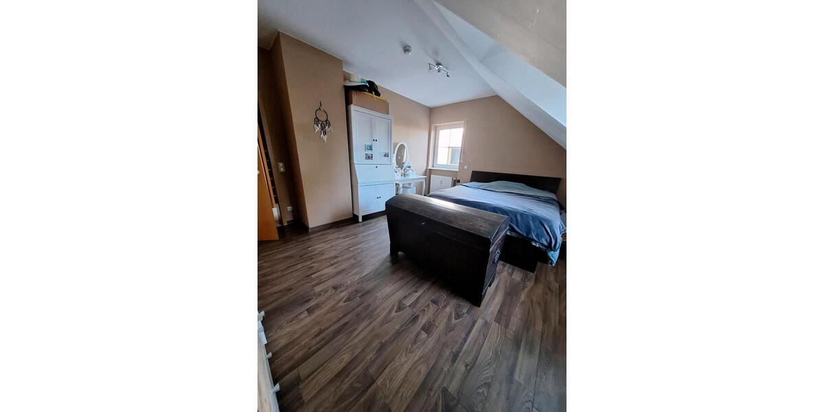 Dachgeschoßwohnung Maisach - 3 Zimmer, 72 m&sup2;, 1.280&euro; | Angebot:27600774