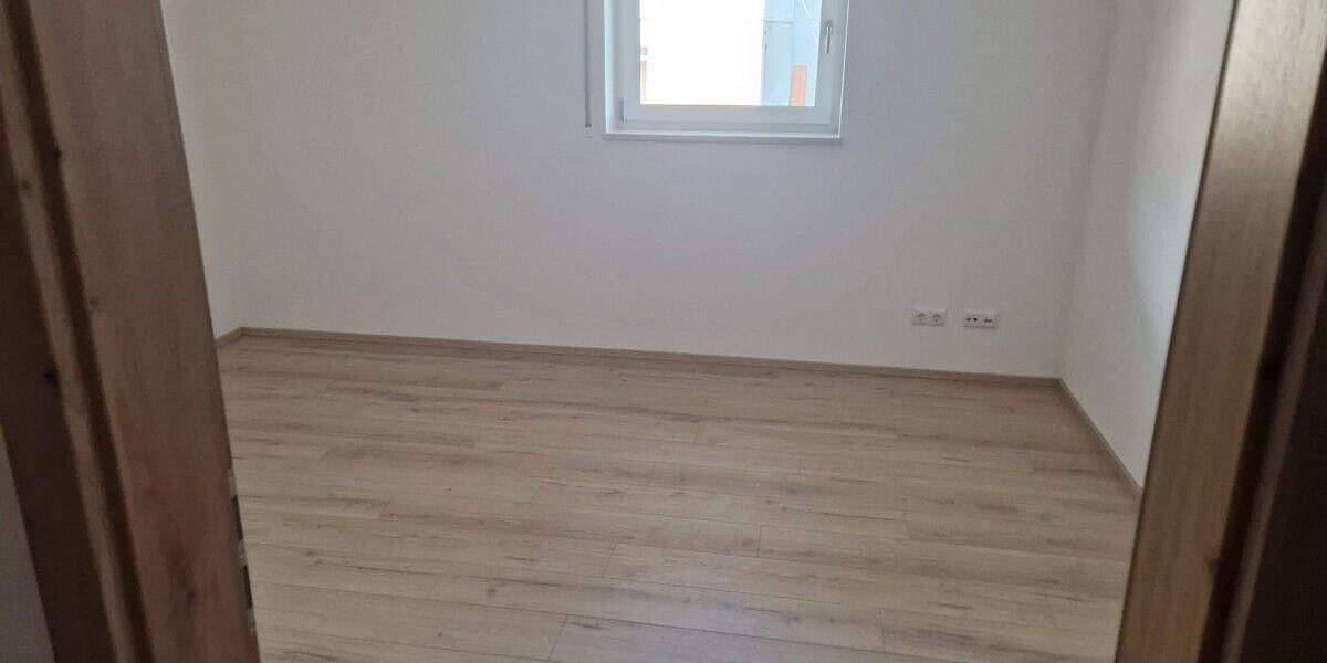 Etagenwohnung Deggendorf - 2 Zimmer, 60 m&sup2;, 720&euro; | Angebot:25938451