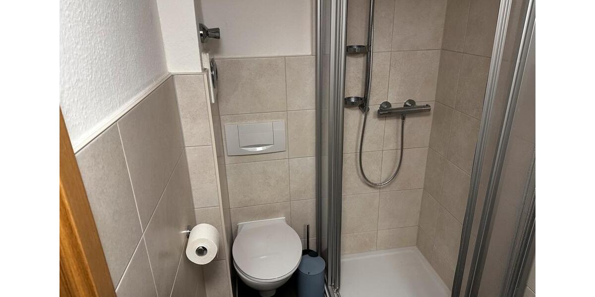 Etagenwohnung Neukirchen - 2 Zimmer, 50 m&sup2;, 340&euro; | Angebot:25415142