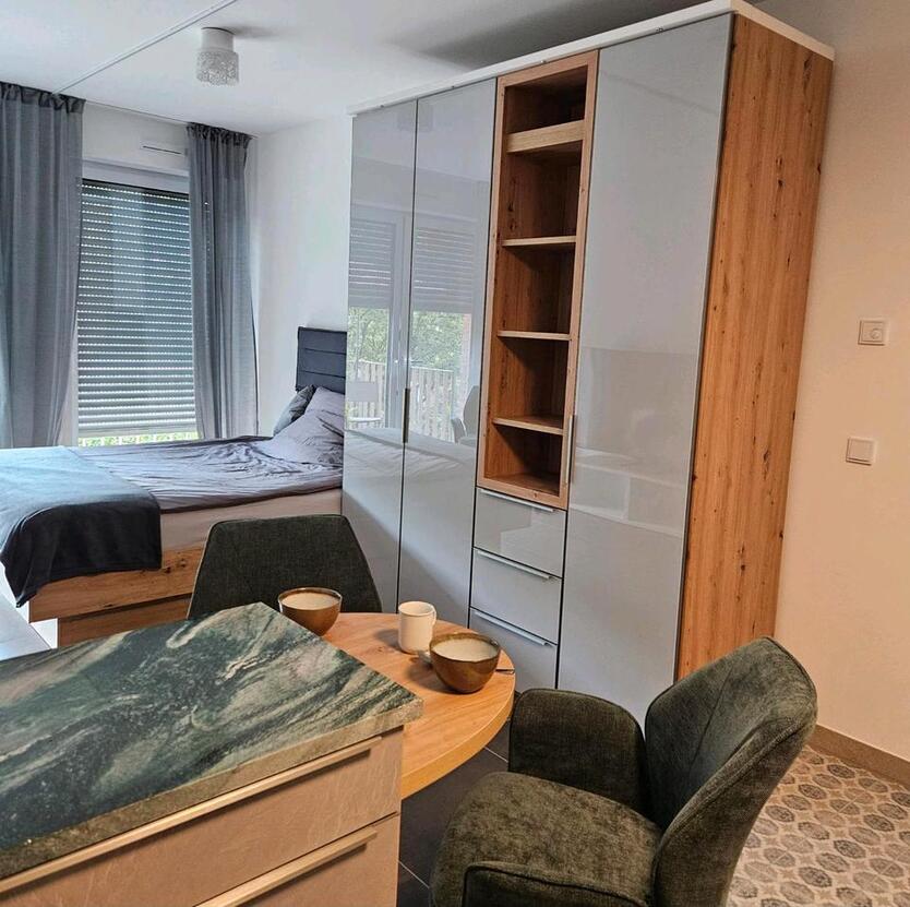 Zeitwohnen evtl. auch länger 1 Zimmer Wohn möbliert Zwischenmiete