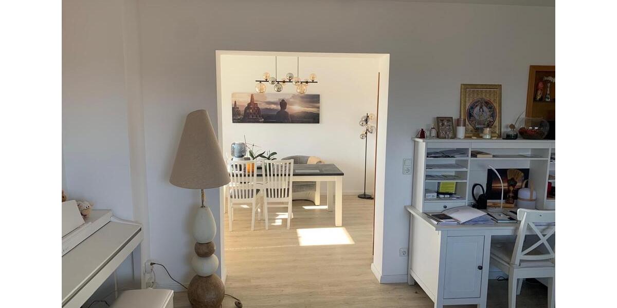 Etagenwohnung Braunschweig - 3 Zimmer, 84 m&sup2;, 860&euro; | Angebot:25206419