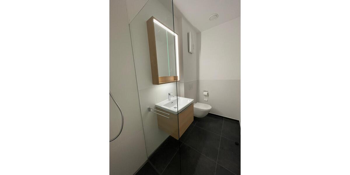 Wohnen auf Zeit Denzlingen - 1 Zimmer, 28 m&sup2;, 590&euro; | Angebot:26356748
