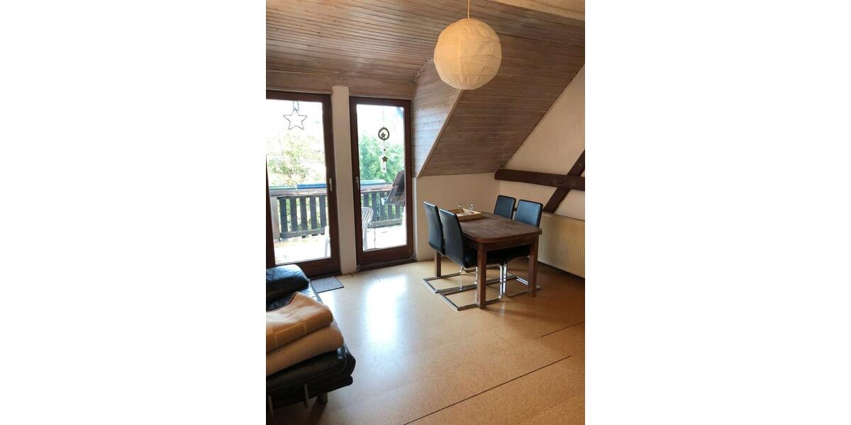 Wohnen auf Zeit Witzenhausen - 4 Zimmer, 80 m&sup2;, 330&euro; | Angebot:26597633